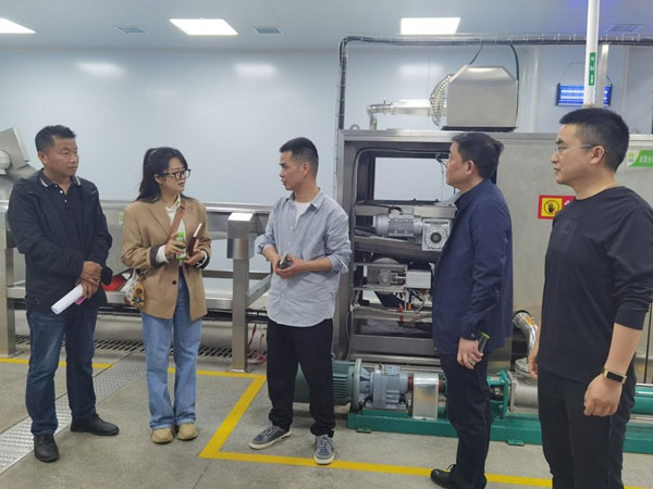 凤凰联动桑植：加速中小企业公共服务平台和潇湘科技要素大市场建设 创优营商环境